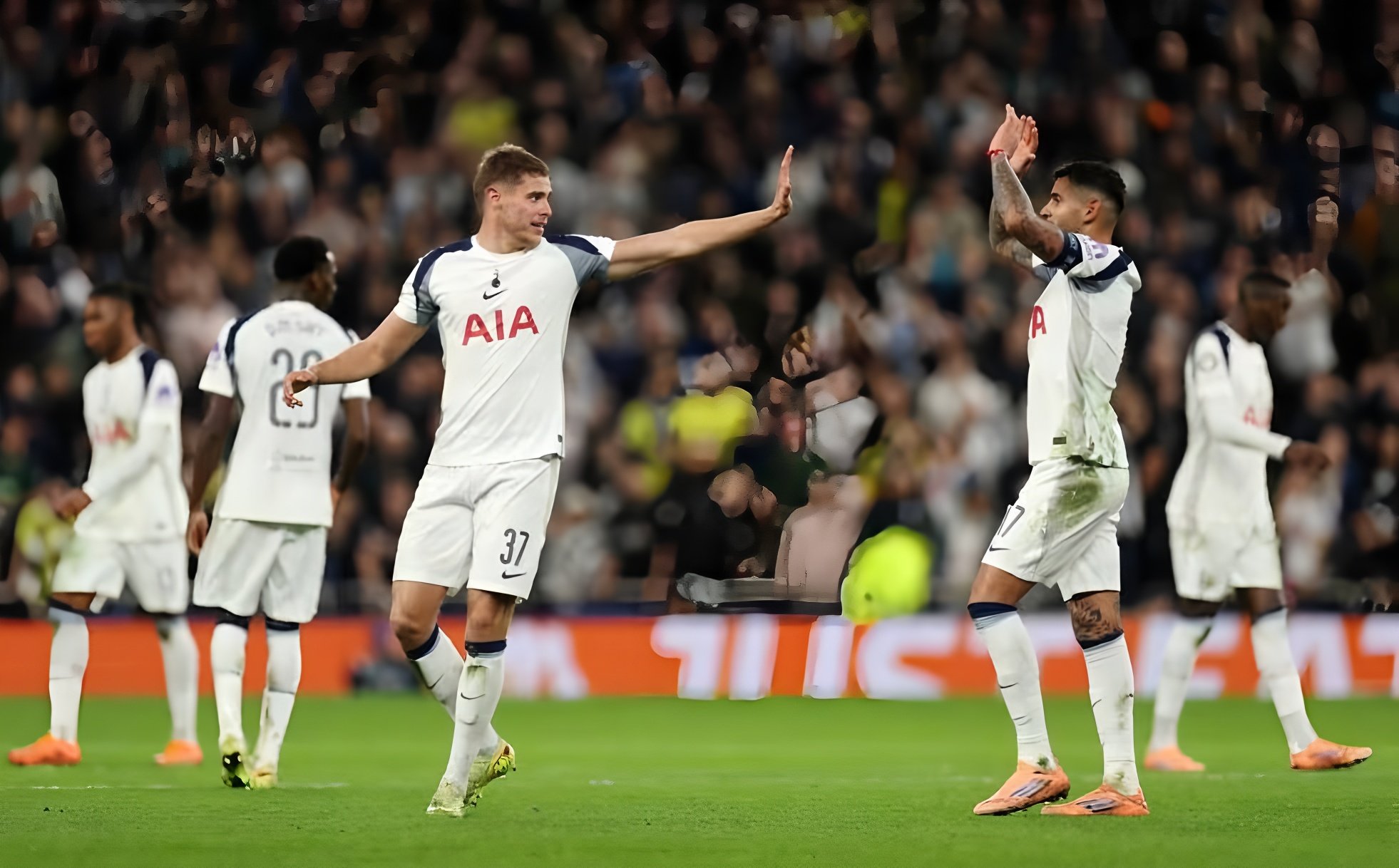 关于斯图加特赛后遗憾出局,志在英超名次提升,质疑声仍在,数据趋势出现新变化的信息 关于斯图加特赛后遗憾出局,志在英超名次提升,质疑声仍在,数据趋势出现新变化的信息